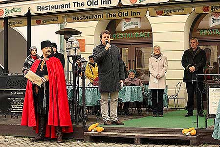 Slavnostn&iacute; otevřen&iacute; Svatomartinsk&eacute;ho v&iacute;na, zdroj: DM Česk&yacute; Krumlov