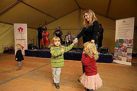 Zahradn&iacute; slavnost v&iacute;na, zdroj: DM Česk&yacute; Krumlov, foto: Libor Sv&aacute;ček