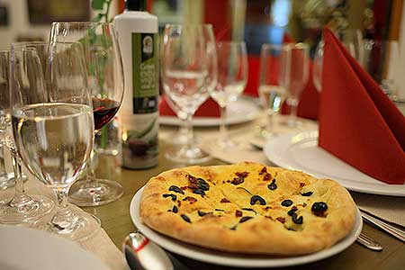 Buon Appetito / Italská vína a gastronomie, Pizzerie Latrán, 21.11.2013