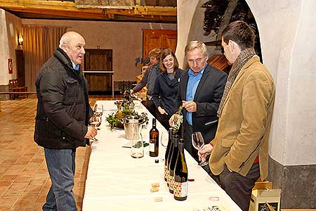 Víno na zámku Český Krumlov, Schwarzenberské archivní sklepy, V. nádvoří, 29.11.2013
