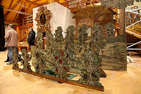 Víno na zámku Český Krumlov, Schwarzenberské archivní sklepy, V. nádvoří, 29.11.2013