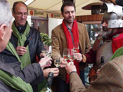 Slavnostní otevření svatomartinského vína, 11.11.2014, zdroj: Festival vína Český Krumlov, foto: Jan Schinko jr. (14/25)