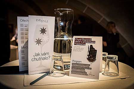 CHUTĚ ŠOPRONĚ - VEČER S PŘÍVLASTKEM FIDELISSIMA, Eve Style, 20.11.2015, Muzeum marionet, Latrán, Český Krumlov, zdroj: Eve Style s.r.o., foto: Lubor Mrázek (1/44)
