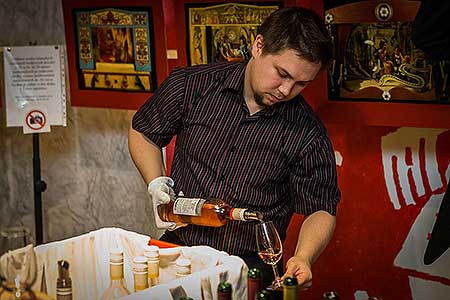 CHUTĚ ŠOPRONĚ - VEČER S PŘÍVLASTKEM FIDELISSIMA, Eve Style, 20.11.2015, zdroj: Eve Style s.r.o., foto: Lubor Mrázek (28/44)