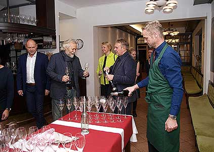 MUNDUS VINI (2/39)