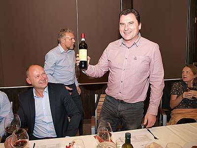 Festival vína Český Krumlov®: BÍLÉ FALCKO, ČERVENÉ TOSKÁNSKO, Tenis-Centrum 22. 10. 2016, zdroj: Festival vína Český Krumlov® 2016, foto: Jan Schinko (57/65)