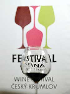 Festival vína Český Krumlov®: BÍLÉ FALCKO, ČERVENÉ TOSKÁNSKO, Tenis-Centrum 22. 10. 2016, zdroj: Festival vína Český Krumlov® 2016, foto: Jan Schinko (63/65)