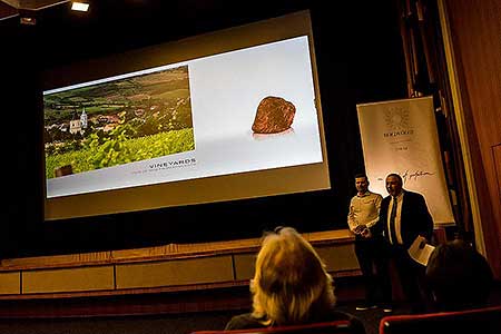 Festival vína Český Krumlov®: TOKAJSKÁ VÍNA A MAĎARSKÉ DELIKATESY, Kino Luna 29. 10. 2016, zdroj: Festival vína Český Krumlov® 2016, foto: Lubor Mrázek (21/113)