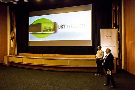 Festival vína Český Krumlov®: TOKAJSKÁ VÍNA A MAĎARSKÉ DELIKATESY, Kino Luna 29. 10. 2016, zdroj: Festival vína Český Krumlov® 2016, foto: Lubor Mrázek (25/113)