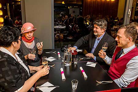 Festival vína Český Krumlov®: TOKAJSKÁ VÍNA A MAĎARSKÉ DELIKATESY, Kino Luna 29. 10. 2016, zdroj: Festival vína Český Krumlov® 2016, foto: Lubor Mrázek (45/113)