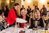 Festival vína Český Krumlov®: KLÁRA KOLLÁROVÁ - UNESCO & VÍNO III., café.bistro.winebar Kolektiv 4. 11. 2016, zdroj: Festival vína Český Krumlov® 2016, foto: Lubor Mrázek