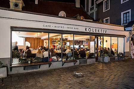 Festival vína Český Krumlov®: KLÁRA KOLLÁROVÁ - UNESCO & VÍNO III., café.bistro.winebar Kolektiv 4. 11. 2016, zdroj: Festival vína Český Krumlov® 2016, foto: Lubor Mrázek (38/56)
