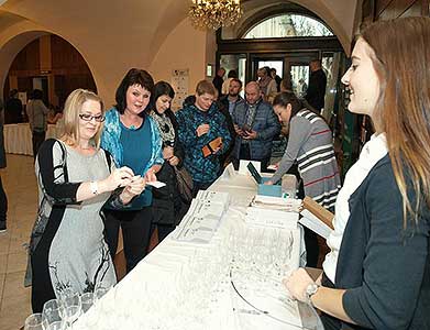 Festival vína Český Krumlov®: ZÁMECKÁ SLAVNOST VÍNA, Zámecká jízdárna 19. 11. 2016, zdroj: Festival vína Český Krumlov® 2016, foto: Jan Schinko (13/84)