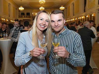 Festival vína Český Krumlov®: ZÁMECKÁ SLAVNOST VÍNA, Zámecká jízdárna 19. 11. 2016, zdroj: Festival vína Český Krumlov® 2016, foto: Jan Schinko (49/84)