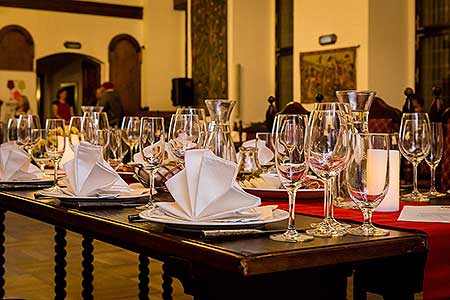 Festival vína Český Krumlov®: ŠPANĚLSKÝ VEČER S PREMIER WINES & SPIRITS A SOMELIEREM IVO DVOŘÁKEM, Hotel Růže 12. 11. 2016, zdroj: Festival vína Český Krumlov® 2016, foto: Lubor Mrázek (11/85)