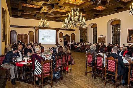 Festival vína Český Krumlov®: ŠPANĚLSKÝ VEČER S PREMIER WINES & SPIRITS A SOMELIEREM IVO DVOŘÁKEM, Hotel Růže 12. 11. 2016, zdroj: Festival vína Český Krumlov® 2016, foto: Lubor Mrázek (15/85)