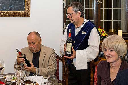 Festival vína Český Krumlov®: ŠPANĚLSKÝ VEČER S PREMIER WINES & SPIRITS A SOMELIEREM IVO DVOŘÁKEM, Hotel Růže 12. 11. 2016, zdroj: Festival vína Český Krumlov® 2016, foto: Lubor Mrázek (52/85)