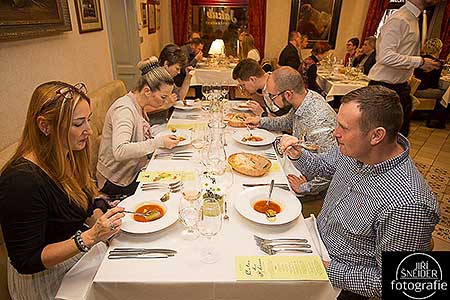 Festival vína Český Krumlov®: CôTES DU RHôNE - 200 KM VINIC V ÚDOLÍ ŘEKY RHôNY, Jakub restaurant 17. 11. 2016, foto: Jiří Šneider (3/14)