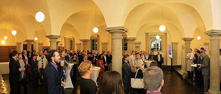 Festival vína Český Krumlov®: Zahajovací večer s Global Wines & Spirits, Sloupová síň na I. zámeckém nádvoří 20. 10. 2017, zdroj: Festival vína Český Krumlov® 2017, foto: Libor Sváček (18/100)