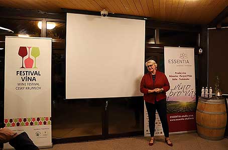 Festival vína Český Krumlov®: Vertikála - srovnávací degustace různých ročníků Toskánsko a Pfalz, Tenis-Centrum 27. 10. 2017, zdroj: Festival vína Český Krumlov® 2017, foto: Festival vína Český Krumlov® 2017 (14/19)