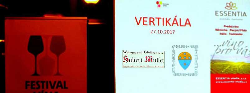 Festival vína Český Krumlov®: Vertikála - srovnávací degustace různých ročníků Toskánsko a Pfalz, Tenis-Centrum 27. 10. 2017, zdroj: Festival vína Český Krumlov® 2017, foto: Festival vína Český Krumlov® 2017 (15/19)
