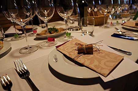 Festival vína Český Krumlov®: Vertikála - srovnávací degustace různých ročníků Toskánsko a Pfalz, Tenis-Centrum 27. 10. 2017, zdroj: Festival vína Český Krumlov® 2017, foto: Festival vína Český Krumlov® 2017 (13/19)