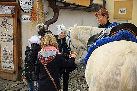 Festival vína Český Krumlov®: Příjezd svatého Martina a ochutnávka Svatomartinského vína 11. 11. 2017, zdroj: Festival vína Český Krumlov® 2017, foto: Libor Sváček (2/99)