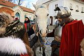 Festival vína Český Krumlov®: Příjezd svatého Martina a ochutnávka Svatomartinského vína 11. 11. 2017, zdroj: Festival vína Český Krumlov® 2017, foto: Libor Sváček