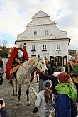 Festival vína Český Krumlov®: Příjezd svatého Martina a ochutnávka Svatomartinského vína 11. 11. 2017, zdroj: Festival vína Český Krumlov® 2017, foto: Libor Sváček