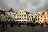 Festival vína Český Krumlov®: Příjezd svatého Martina a ochutnávka Svatomartinského vína 11. 11. 2017, zdroj: Festival vína Český Krumlov® 2017, foto: Libor Sváček