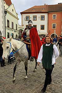 Festival vína Český Krumlov®: Příjezd svatého Martina a ochutnávka Svatomartinského vína 11. 11. 2017, zdroj: Festival vína Český Krumlov® 2017, foto: Libor Sváček (43/99)