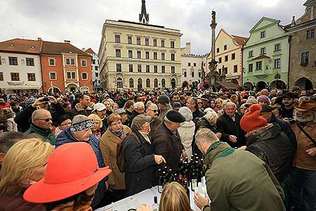 Festival vína Český Krumlov®: Příjezd svatého Martina a ochutnávka Svatomartinského vína 11. 11. 2017, zdroj: Festival vína Český Krumlov® 2017, foto: Libor Sváček (77/99)