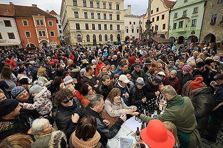 Festival vína Český Krumlov®: Příjezd svatého Martina a ochutnávka Svatomartinského vína 11. 11. 2017, zdroj: Festival vína Český Krumlov® 2017, foto: Libor Sváček (80/99)