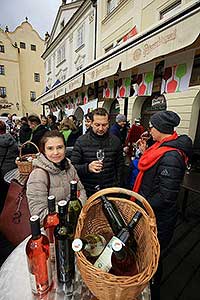 Festival vína Český Krumlov®: Příjezd svatého Martina a ochutnávka Svatomartinského vína 11. 11. 2017, zdroj: Festival vína Český Krumlov® 2017, foto: Libor Sváček (82/99)