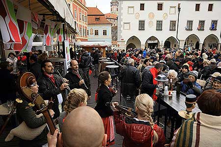 Festival vína Český Krumlov®: Příjezd svatého Martina a ochutnávka Svatomartinského vína 11. 11. 2017, zdroj: Festival vína Český Krumlov® 2017, foto: Libor Sváček (98/99)