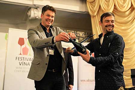 Festival vína Český Krumlov: Zámecká slavnost vína, Zámecká jízdárna 25. 11. 2017, zdroj: Festival vína Český Krumlov 2017, foto: Libor Sváček (38/66)