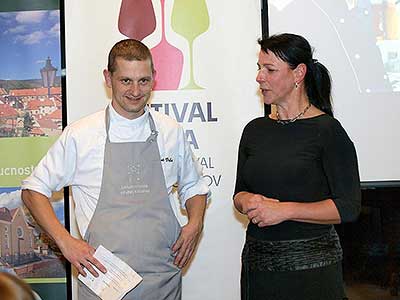 Festival vína Český Krumlov®: Podzimní Fine Dinning ve spojení s víny od Vinselekt Michlovský, Tenis-Centrum 23. 11. 2017, zdroj: Festival vína Český Krumlov® 2017, foto: Jan Schinko jr. (28/50)