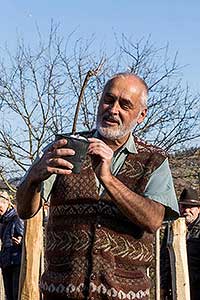 Zahájení Festivalu vína Český Krumlov - slavnostní výsadba vinné révy v kuchyňské zahradě u altánku Paraplíčko v areálu zámku, 26.10.2018, foto: Lubor Mrázek (16/36)