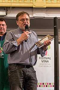 Festival vína Český Krumlov ®: Zámecká slavnost vína, zámecká jízdárna 24.11.2018 (114/156)