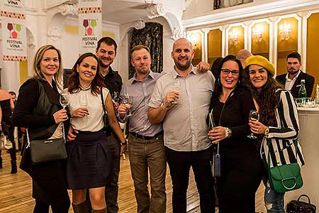 Festival vína Český Krumlov ®: Zámecká slavnost vína, zámecká jízdárna 24.11.2018, foto: Lubor Mrázek (125/156)