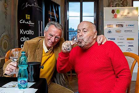 Česko & Slovensko - Znovín Znojmo & Víno Nitra - volná degustace, Festival vína Český Krumlov 28.10.2019, foto: Lubor Mrázek (35/66)