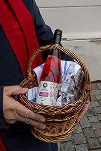 Příjezd sv. Martina a slavnostní otevření Svatomartinského vína, Festivalu vína Český Krumlov® 11.11.2019, foto: Lubor Mrázek (1/66)