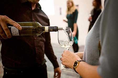 Festival vína Český Krumlov® - zahajovací večer, Egon Schiele Art Centrum 22. 10. 2021, foto: Tomáš Kasal (15/41)