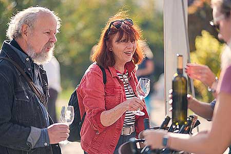 Zahájení Festivalu vína Český Krumlov® na vinici v Klášterní zahradě 7. 10. 2022, foto: Tomáš Kasal (19/64)