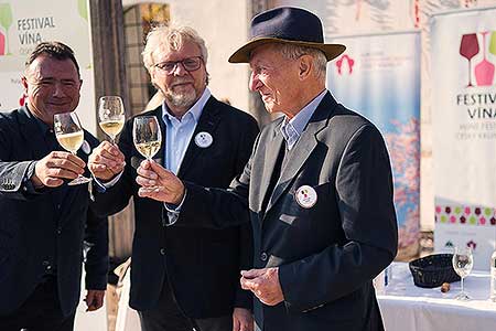 Zahájení Festivalu vína Český Krumlov® na vinici v Klášterní zahradě 7. 10. 2022, foto: Tomáš Kasal (48/64)
