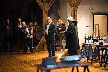 Festival vína Český Krumlov® - zahajovací večer, Egon Schiele Art Centrum 7. 10. 2022, foto: Tomáš Kasal (49/94)