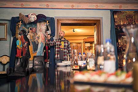 Festival vína Český Krumlov® - zahajovací večer, Egon Schiele Art Centrum 7. 10. 2022, foto: Tomáš Kasal (67/94)