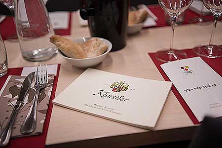 Víno nás spojuje – Weingut Künstler (DE) & Filip Mlýnek (CZ) – 13. 11. 2021, foto: Tomáš Kasal (1/92)