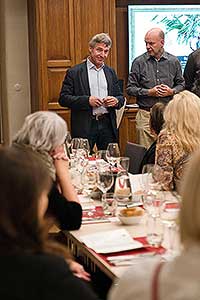 Víno nás spojuje – Weingut Künstler (DE) & Filip Mlýnek (CZ) – 13. 11. 2021, foto: Tomáš Kasal (34/92)