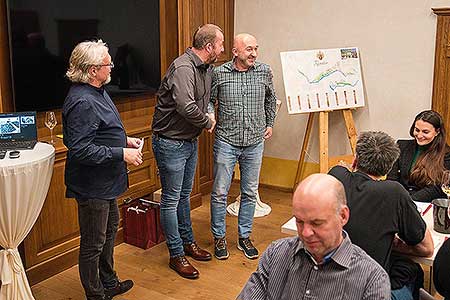 Víno nás spojuje – Weingut Künstler (DE) & Filip Mlýnek (CZ) – 13. 11. 2021, foto: Tomáš Kasal (82/92)